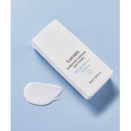 Rubum Rubium [Moist and Refreshing Close-Fitting Sunscreen] Hyaluronic Acid Moisture Sunscreen 50ml + 50ml
