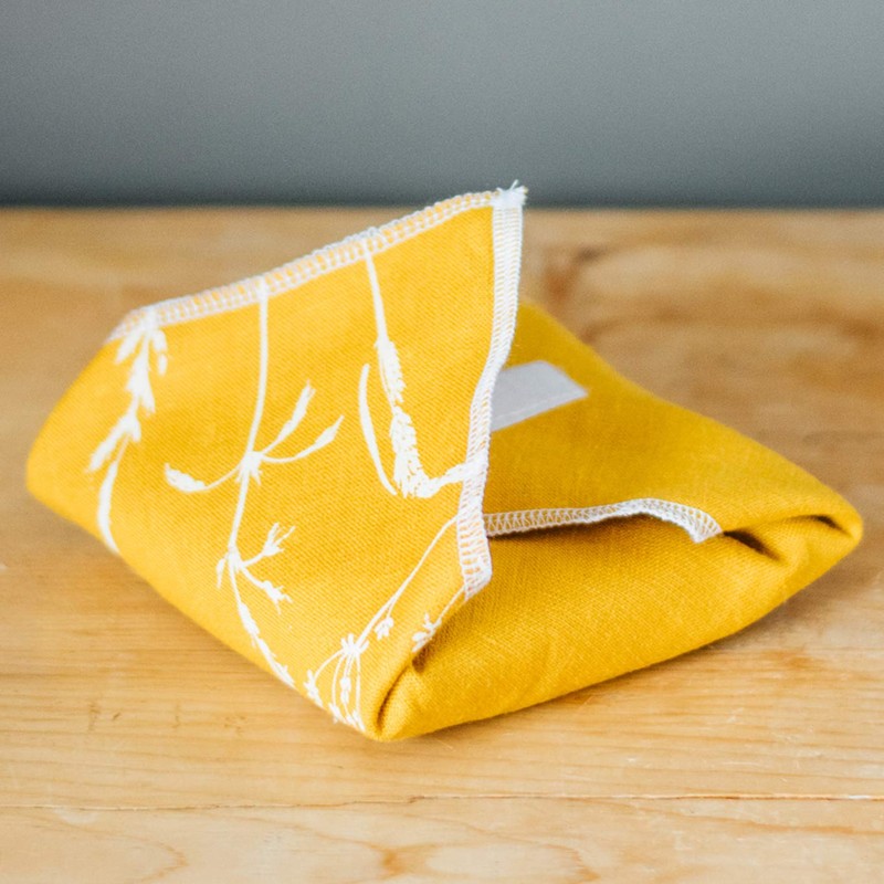 Reusable Linen Sandwich Wrap with food grade washable, waterproof lining.