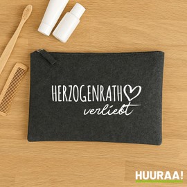 Huuraa Kulturbeutel Herzogenrath verliebt Geschenk 1 Liter Charcoal Filz Herzogenrath Geschenkidee