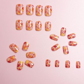 Fall Maple Leaf Press on Nails Short Fake Nails Orange Yellow Gradient Maple Leaves False Nails Glossy Glue on Nails Autumn Square Acrylic Nails Full Cover Stick on Nails for Manicure Thanksgiving