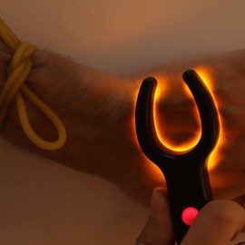 Oreq Vein Finder Viewer, USB Handhold Vein Detector Vein Finder Light with Tourniquet for IV Access, Phlebotomy, Vein Locator Vascular Display Instrument for Hospital, Doctor, Nurse