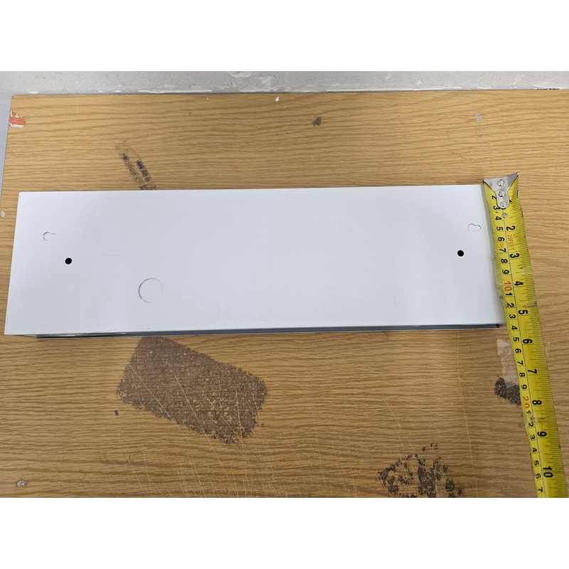 18" Quorum Fluorescent Under Cabinet Counter Closet Light White Lamp