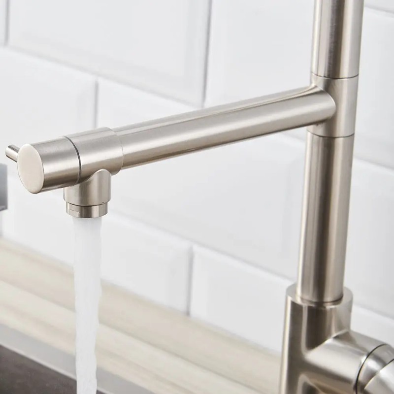 Commercial Single Handle Kitchen Sink Faucet with Pull-Down Sprayer Brushed