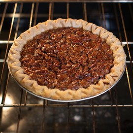 Heaton Pecans Pecan Pie, Father's Day Gifts, Fresh Pies with Buttery Flaky Pie Crust, Southern Pie Dessert, Perfect Holiday Gift or Treat, Hostess Snacks, Food Gifts, 1 Pie