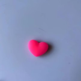 Light Pink Hearts Shape The Heart Shape Tennis Racket Vibration Dampener Soft Silicon Racket Dampener Cartoon Shape Tennis Racquet Shock Absorbers Tennis Racket for Racquetball