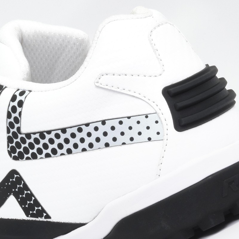 RIP-IT SwiftStep Ringor Pro Turf Softball Shoes | Size 5.5