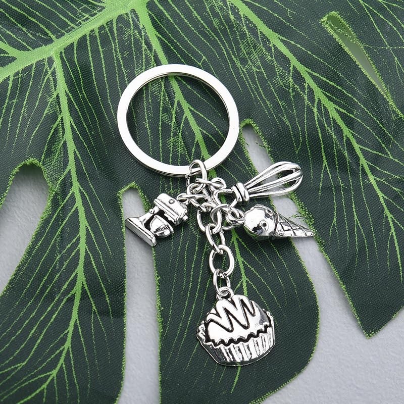 Baking Gifts for Men Women Friend Cupcake Keychain Gifts for