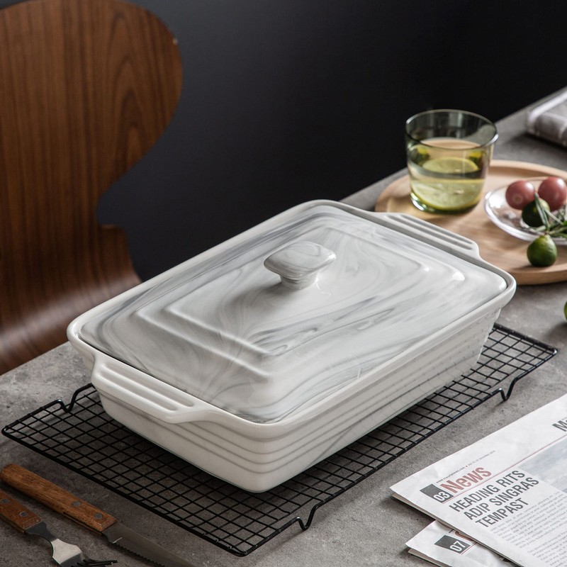 MALACASA Large Casserole Dish with Lid, 4.4 Quart Ceramic Baking