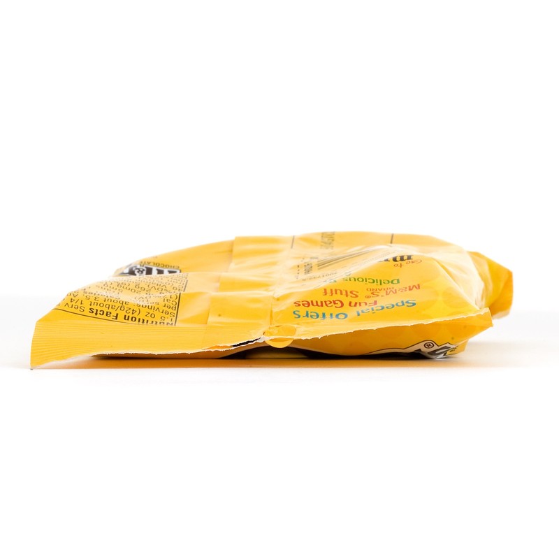 M&M'S Peanut Chocolate Candy 5.3-Ounce Bag (Pack of 12)