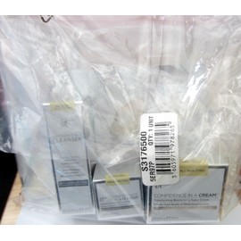 It Cosmetics Travel Set - Confidence in a Cleanser/cream