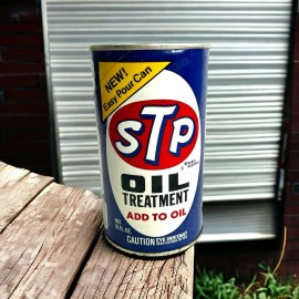 STP Vintage STP Motor Oil Treatment Paper Can 15 Oz. Full New Easy Pour Can Full