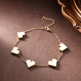 DSJLMOMO 14K Gold Plated Heart Bracelet for Women， Love Friendship Adjustable Link Chain Bracelets Gifts Trendy for Women Teen Girls