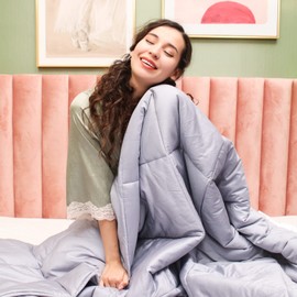 YOUR MOON Luxurious All Season Wool Comforter Queen Size 100% Natural Australian Wool Duvet, Hypoallergenic Premium Wool Filled Comforter, Noiseless Cotton Cover, Medium Weight (Silver Gray)