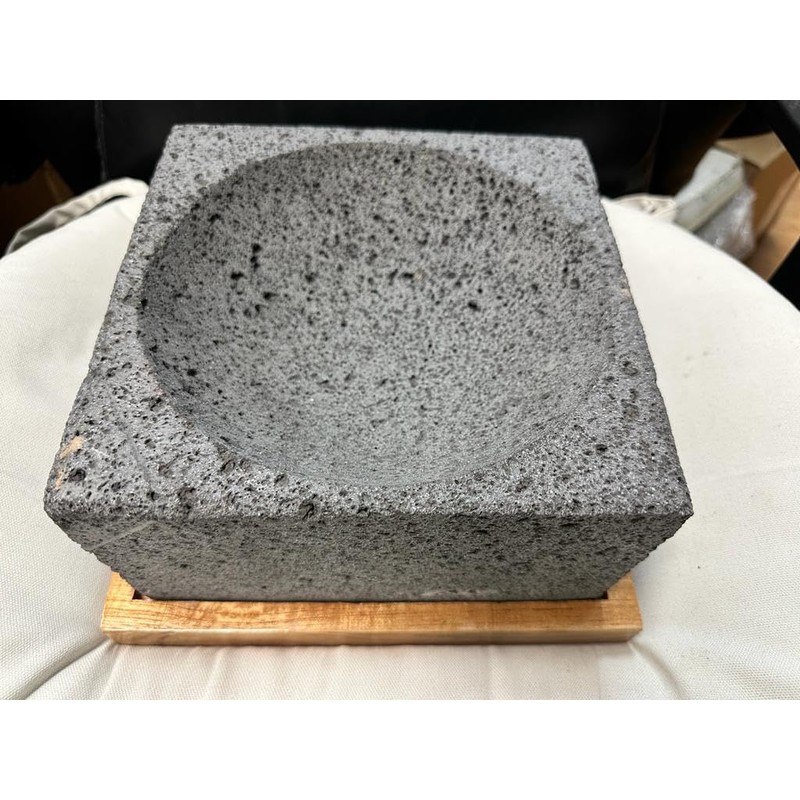 Made in Mexico Guacamole Maker Large 9" Square with Wooden