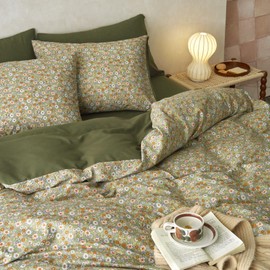 Wake In Cloud - Floral Comforter Set, Cute Vintage Flower Cottagecore Aesthetic for Women Teen Girls, Soft Lightweight Dorm Bedding, 3 Pieces, Olive Green, Queen Size