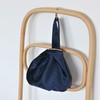 Bolso de mano pequeño de terciopelo con asa superior para