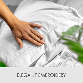 RITZANI Queen Sheet Set Deep Pocket- 6 Piece Ultra Soft Machine Washable Luxury Bed Sheet Set - Shrinkage & Fade Resistant Embroidered Bedding Sheet (Queen, White)