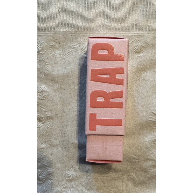 NIB Jeffree Star Velvet Trap Matte Lipstick Laced Cake Full