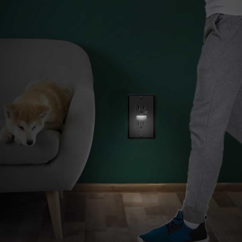 Black Wall Outlet Receptacle with Night Light,Electrical Receptacle Outlets,15A 125V,