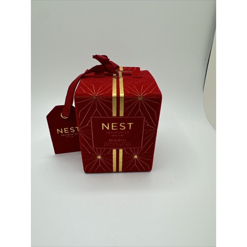 Nest Fragrances Holiday Scented Candle Ornament 2 oz