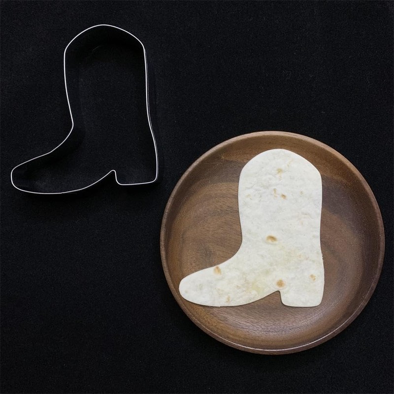 LUBTOSMN Cowboy Boot Cookie Cutter-3.5 Inch-Diswasher Safe-Biscui Cookie Cutter Fondant