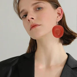 YISXVD Western Hat Earrings for Women Boho Country Dangle Earrings Unique Country Music Festival Party Jewelry Accessories (Brown)
