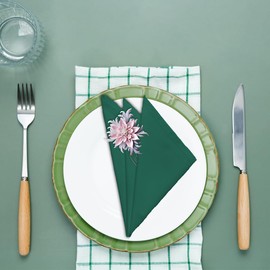 Sweet Needle Bottle Green Cloth Napkins Set, High absorbency for spills, washable, resistant to wrinkles, reusable. Use for everyday dining, special occasion and events (Pack of 12)