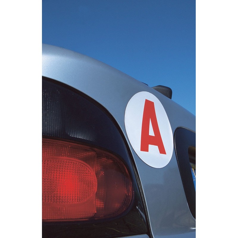 Carlinea 463257 Magnetic Young Driver Sticker