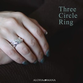 Hawaiian Jewelry Three Circle, 3 Row Ring, Perfect for Pairing ♪ ambri0758sv