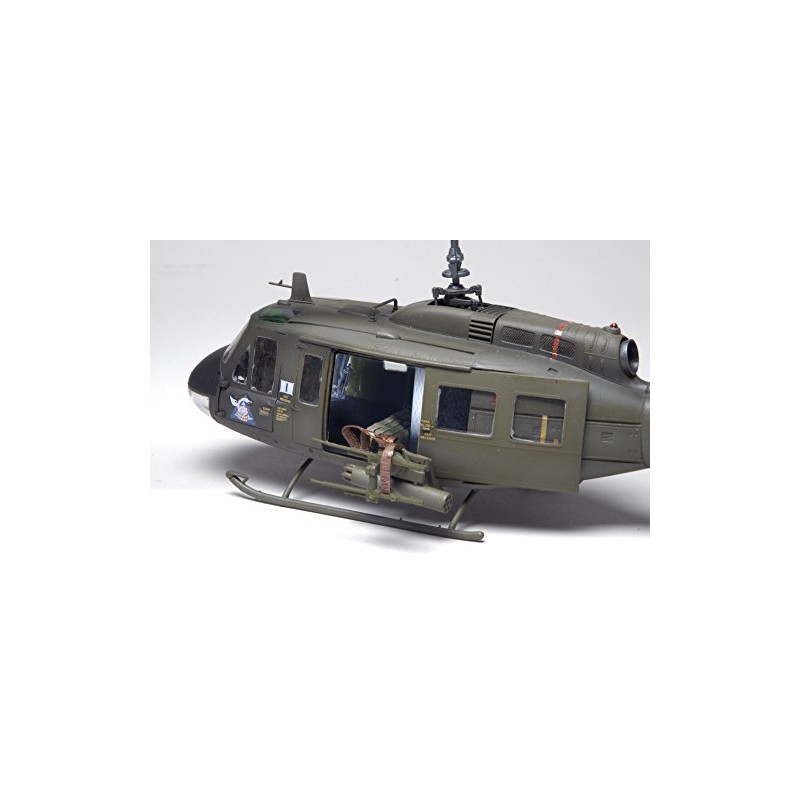 Revell UH-1D Huey Gunship Model Kit