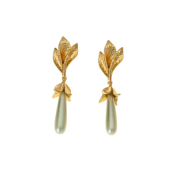 Yehuaa Magnolia Flower Earrings with Colored Droplet Green Pearl Earrings