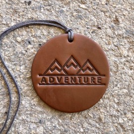 Air Flair | Leather Car Air Freshener | Adventure (Brown, 2) Warm Sugar Scent)