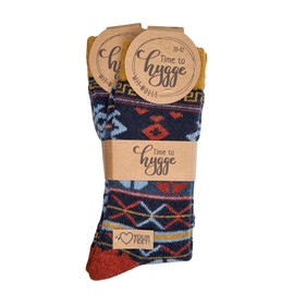 2 Pairs Norwegian Wool Socks for Men and women, Winter Thermal Knitted, Vintage Nordic Crew Soft & Warm, Comfortable Hygge, Casual Socks for cold weather, Multicolored & breathable (6-8, Navy)