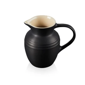 Le Creuset Stoneware Breakfast Jug, 600 ml, 550 g, Matte Black, 70903060000002