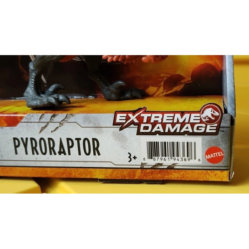Mattel Jurassic World Dominion Extreme Damage PYRORAPTOR Dinosaur Action Figure
