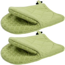 1 Pair Mini Oven Mitts, Over 500 Degrees Heat Resistant Kitchen Mitts with Non-Slip Pattern, Full Filled with Cotton, Good for Cooking, Baking, Grilling, BBQ (Green)