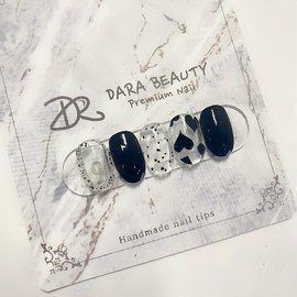 Dara Beauty March Art of the MonthBlack Heart Donut Nail❣ / 다라뷰티 3월 이달의아트블랙하트 도넛네일❣