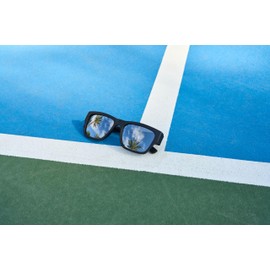 Peepers by PeeperSpecs Men's Hank Sun Sunglasses, Black, +0.00