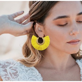 Tassel Hoop Earring Statement Thread Dangle Earrings Stylish Long Fringe Drop Earrings Lightweight Long Swingy French Hook Earrings for Women, Yellow Gold, No Gemstone