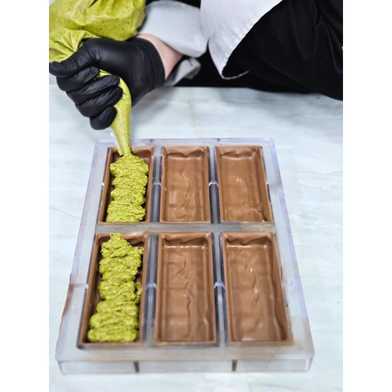 Narperi Dubai Chocolate Bar Pistachio I Viral Knafeh Chocolate Bar