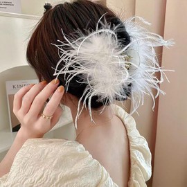 White Feather Hair Clip Nonslip Ostrich Fluffy Fur Hair Claw Shark Clip for Women Daily Carnival Birthday Party Ponytail Hair Accessories Hairpin Headwear