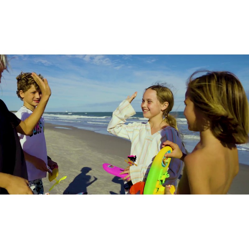 Surfer Dudes Legends & Surfer Pets Wave Powered Mini Surfer