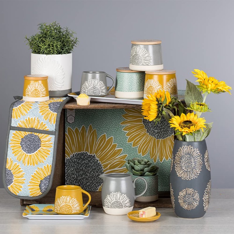 ENGLISH TABLEWARE CO Company Artisan Flower Grey Canister with Bamboo