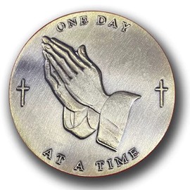 HARPIMER Serenity Prayer Praying Hands Pocket Prayer Token Medal One Day at a Time Religious Coin Spiritual Gift Silver