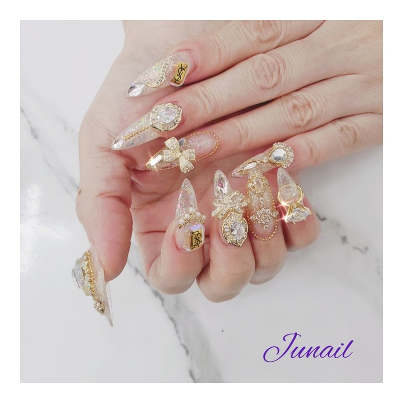 Y Royal Gold Handmade Nail Tips ✨ - Short C