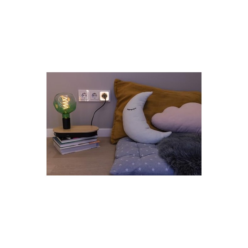 LEDVANCE Smart Socket with Integrated Night Light Controllable via WiFi