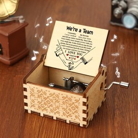 Gifts for Boyfriend Husband Music Box Gift for Him Girlfriend Gift for Women Men Wooden Hand Crank Music Boxes Wedding Christmas Anniversary Valentines Day Birthday Gifts for Her Love One Wife