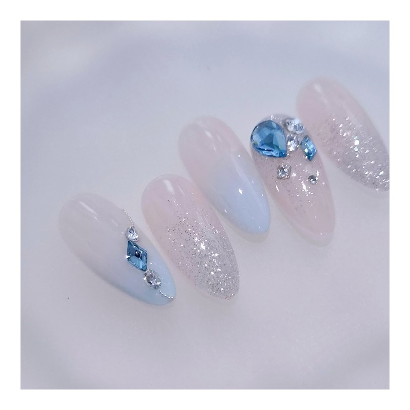 Ice Blue Handmade Nail Tips - Coffin Midi / 아이스블루