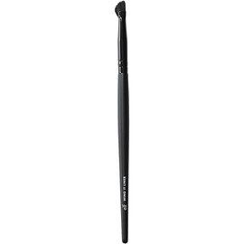 e.l.f. Wing It Liner Brush, Curved Eyeliner Brush For Creating a Precise Winged Look, Made With Synthetic Bristles, Vegan & Cruelty-Free