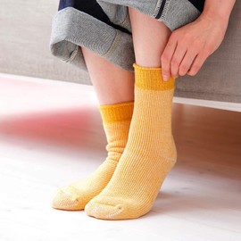 Suzuki Socks, 4 Layers, Extra Thick, Room Socks, Warm Feuille (Yellow), Warm Socks, Deodorizing, Insulation, Moisturizing, Cold Protection, Warm Socks, Pocapoca High Density Exwool, yellow